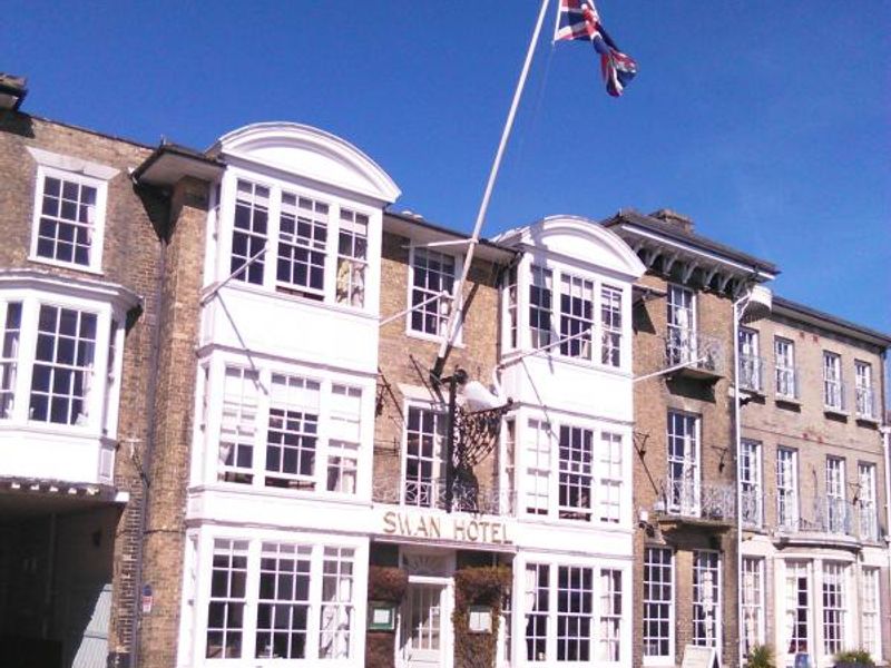 Swan Southwold. (Pub, External). Published on 22-04-2015