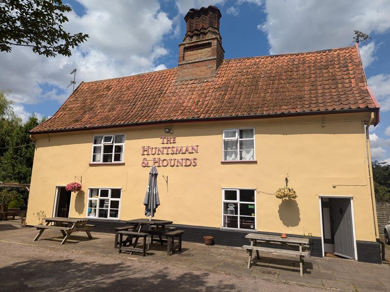 Huntsman & Hounds Spexhall 270724. (Pub, External, Key). Published on 28-07-2024 