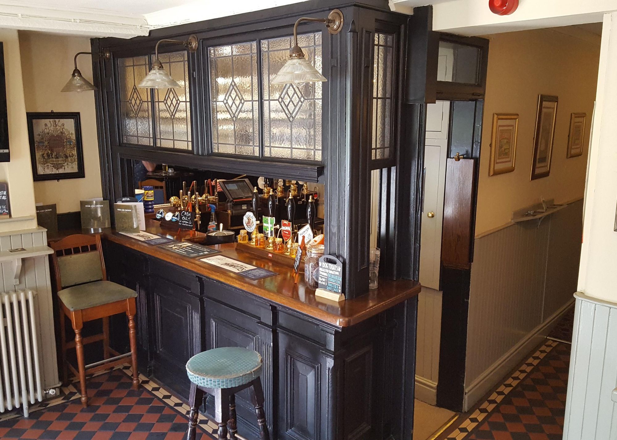 Bar in June 2018. (Bar). Published on 24-06-2018