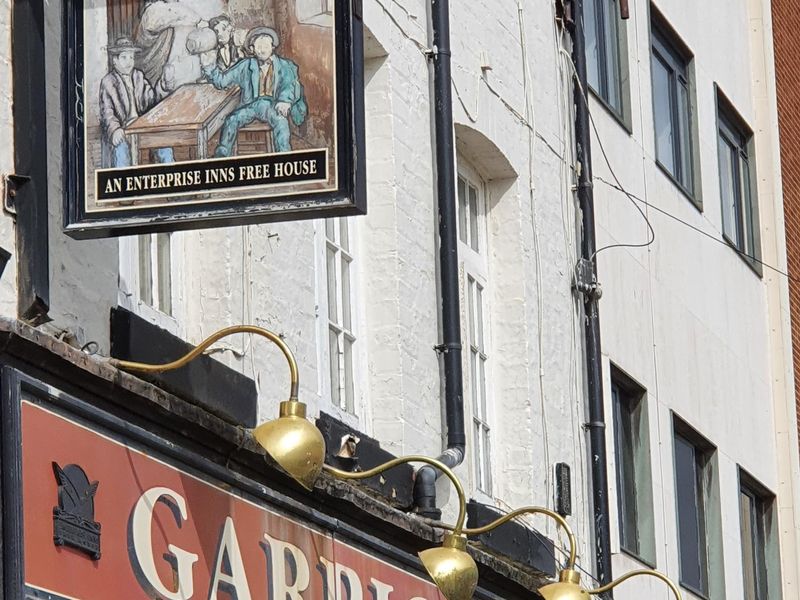 Garrick Snug 2022. Published on 20-05-2022