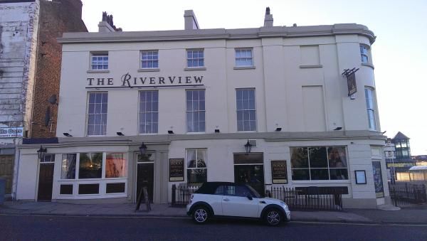 Riverview. Published on 15-05-2013