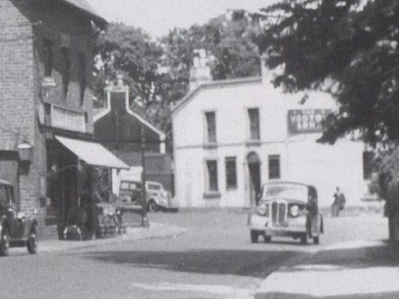 Hooton Arms 1950s. Published on 12-11-2021 