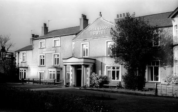 Green Lodge 1980. Published on 27-04-2015