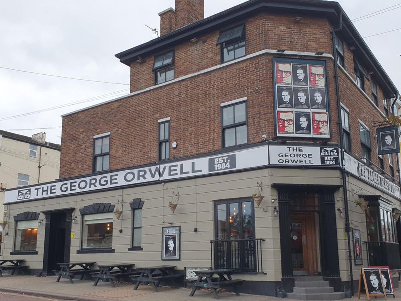 George Orwell 20251015. (Pub, Key). Published on 17-10-2025