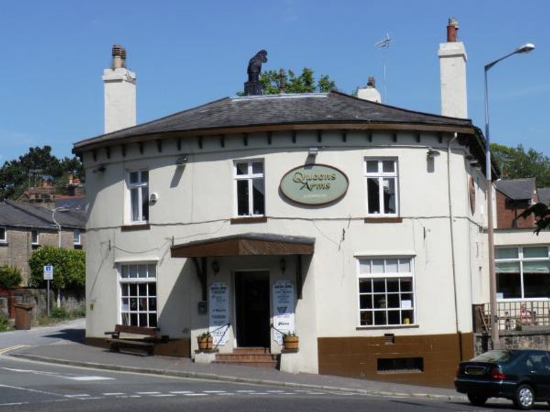 Queens Arms. (Key). Published on 26-05-2013