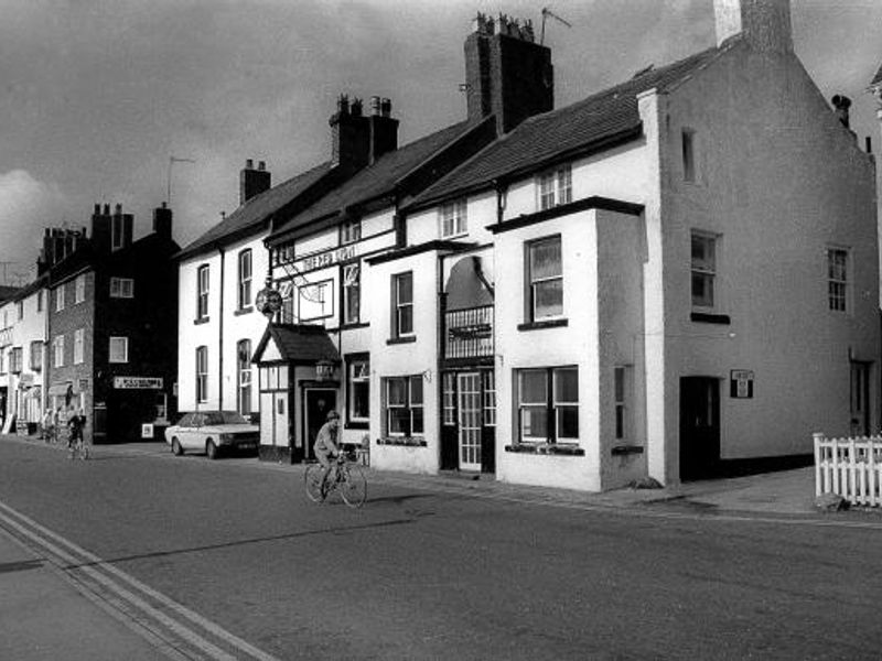 Red Lion 1983. Published on 27-04-2015
