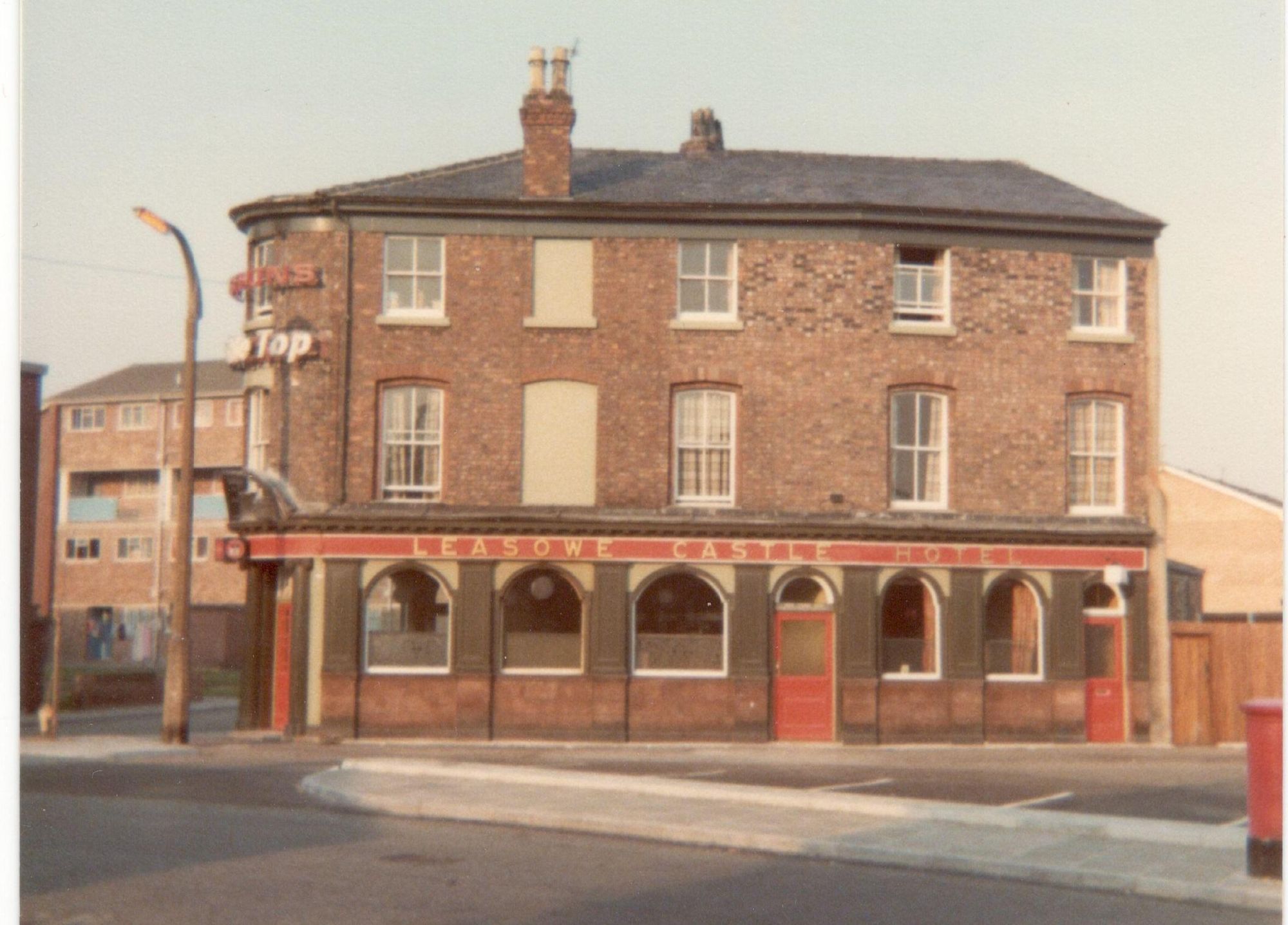 Leasowe Castle Hotel - June 1978. (Pub, Key). Published on 10-05-2018