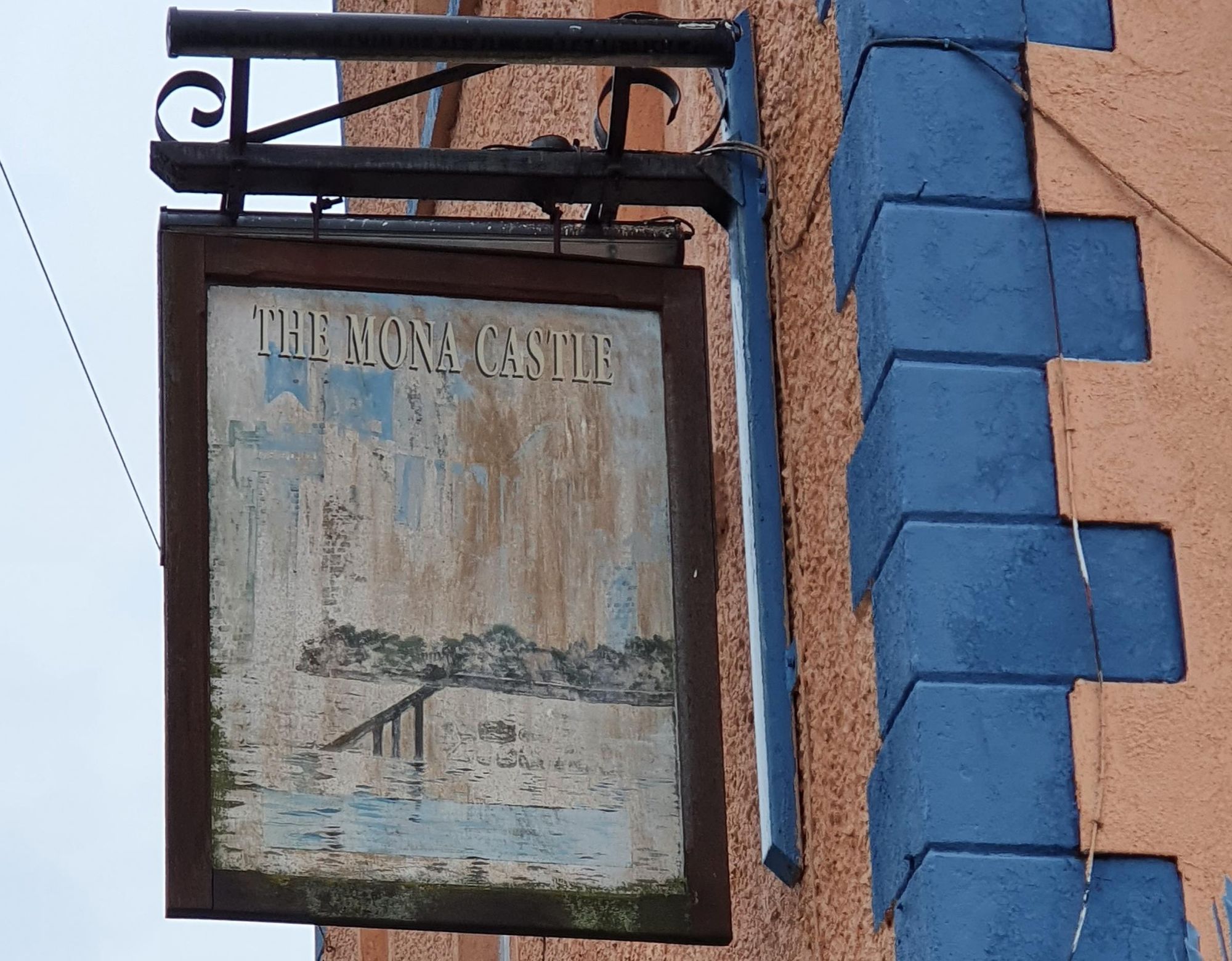 Pub Sign in 2020. (Sign). Published on 11-12-2020