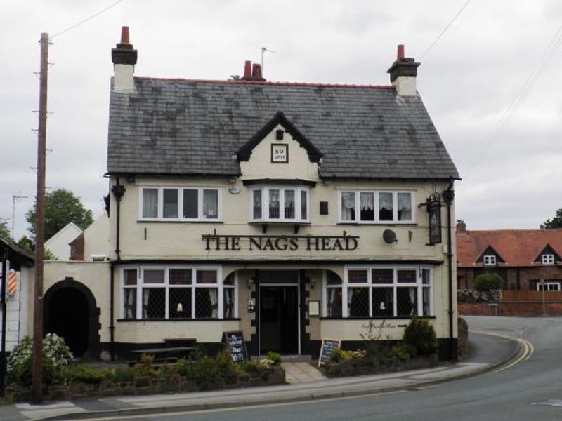 Nags Head. (Key). Published on 27-05-2013 