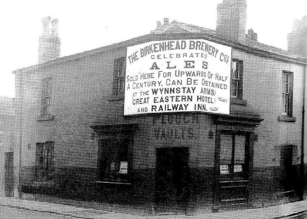 Photo in 1907 when recently closed. Published on 08-12-2020