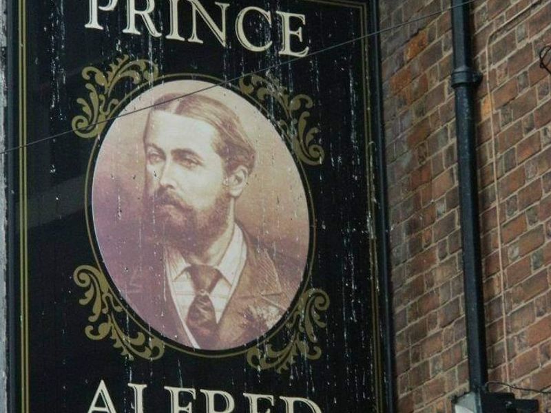 Pub Sign. (Sign). Published on 24-08-2020