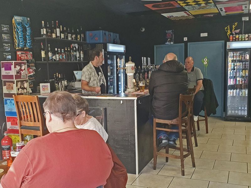 Hawkwinds & Jokerman Interior November 2025 Neil Carver. (Pub). Published on 20-11-2025 