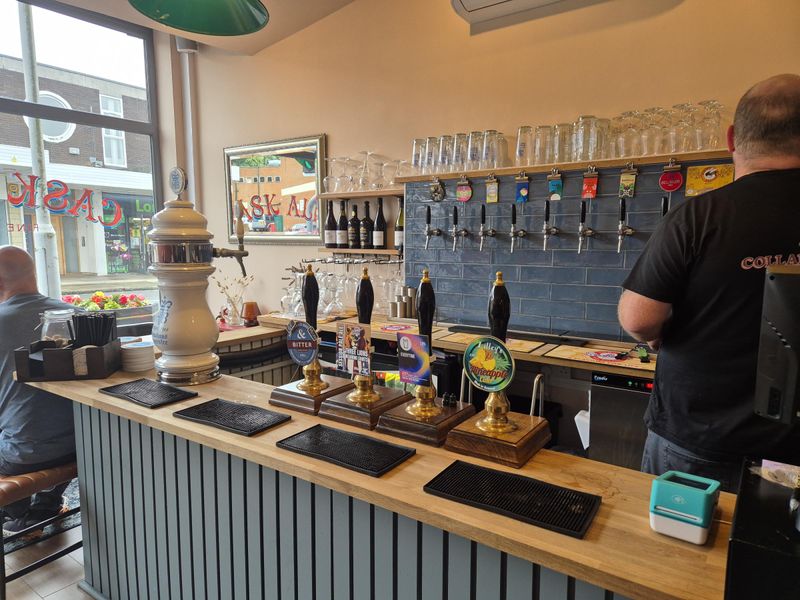 Collaboration Bar 2. (Bar). Published on 01-07-2024