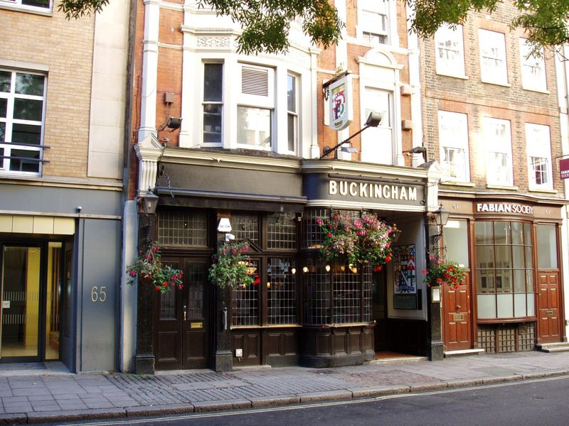 Buckingham Arms SW1-3 Oct 2017. (Pub, External). Published on 08-10-2017