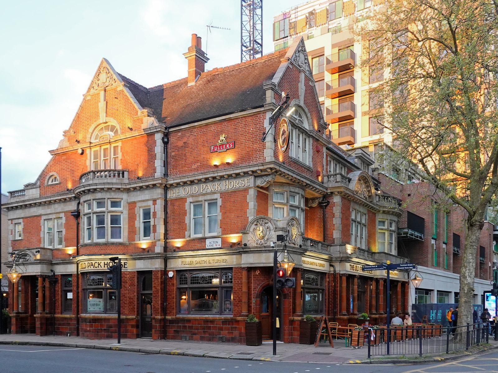 Old Pack Horse, Chiswick. April 2024. (Pub, External, Key). Published on 20-03-2026
