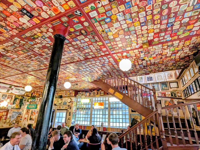 Edgar Wallace interior-2 via Hugh Steele. (Pub, Bar). Published on 11-11-2025 