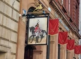 Horse & Guardsman sign Nov 2021. (Pub, Sign). Published on 14-08-2022