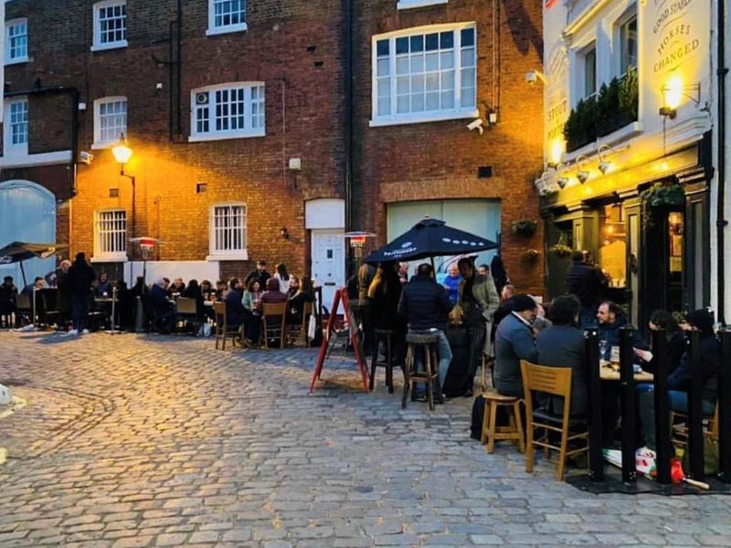 Horse & Groom Exterior. (Pub, External, Customers). Published on 02-09-2021