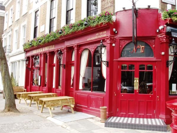 Cock & Bottle W11 entrance June 2015. (Pub, External). Published on 28-06-2015