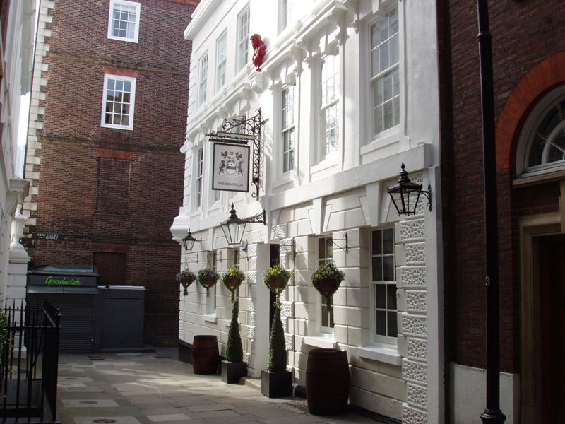 Devereux WC2-1 Mar 2019. (Pub, External, Key). Published on 24-03-2019