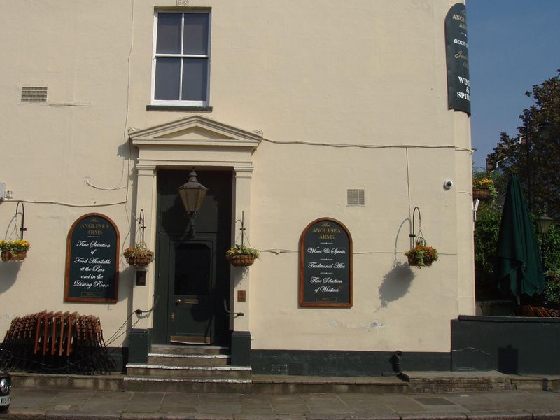 Anglesea Arms SW7 side May 2024. (Pub, External). Published on 12-05-2024 