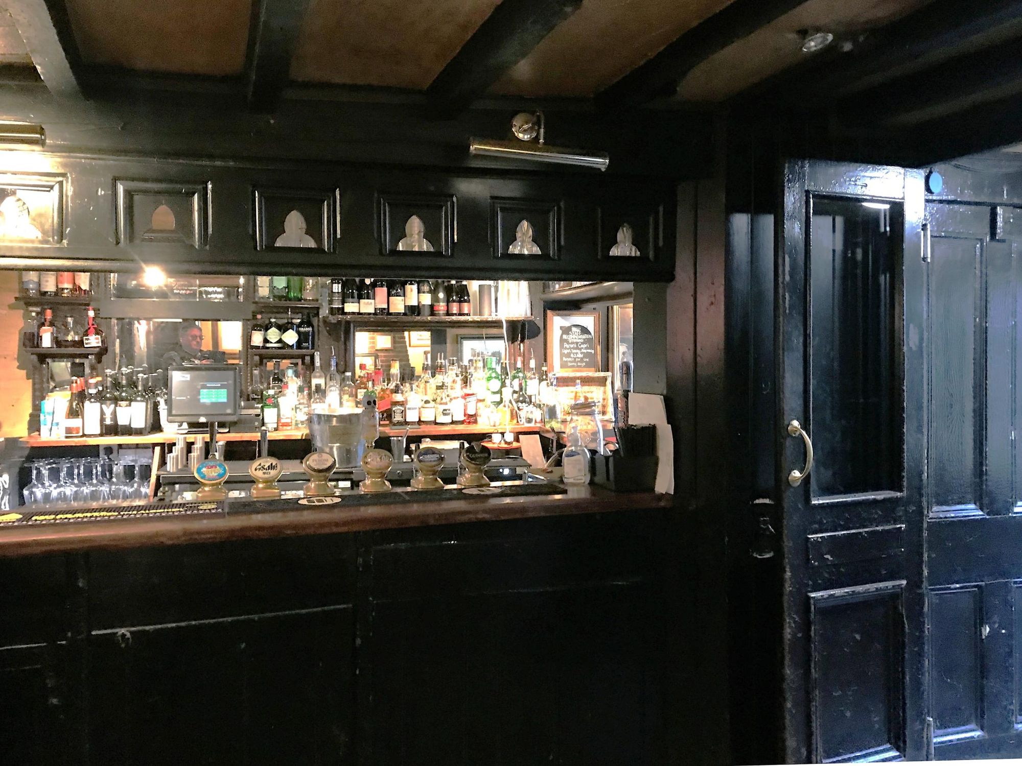 Dove-3 May 2023. (Pub, Bar). Published on 26-05-2023