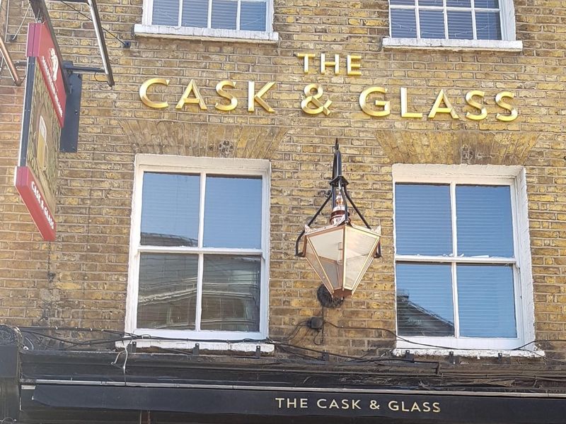 Cask & Glass SW1 July 2021. (Pub, External). Published on 18-07-2021