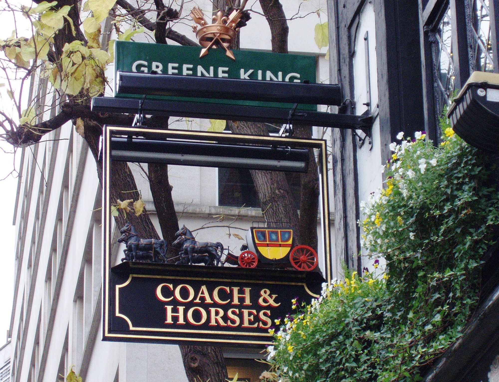 Coach & Horses W1 sign. (Pub, External, Sign). Published on 27-11-2016