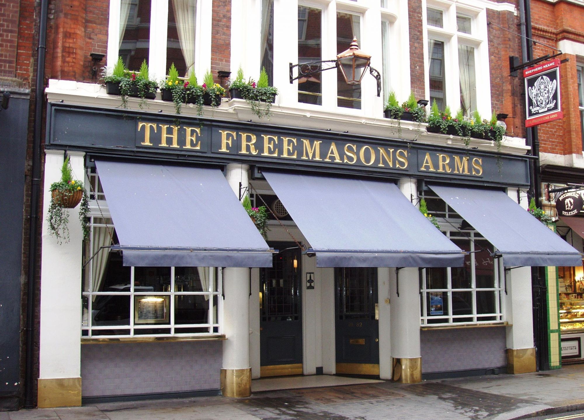 Freemasons Arms WC2-2 Jan 2017. (Pub, External). Published on 08-01-2017
