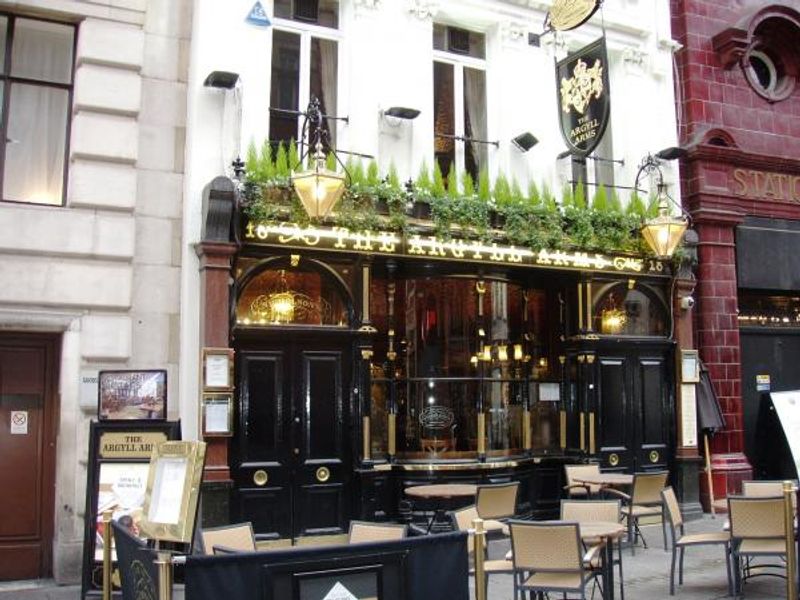 Argyll Arms W1 Nov 2015. (Pub, External). Published on 08-11-2015
