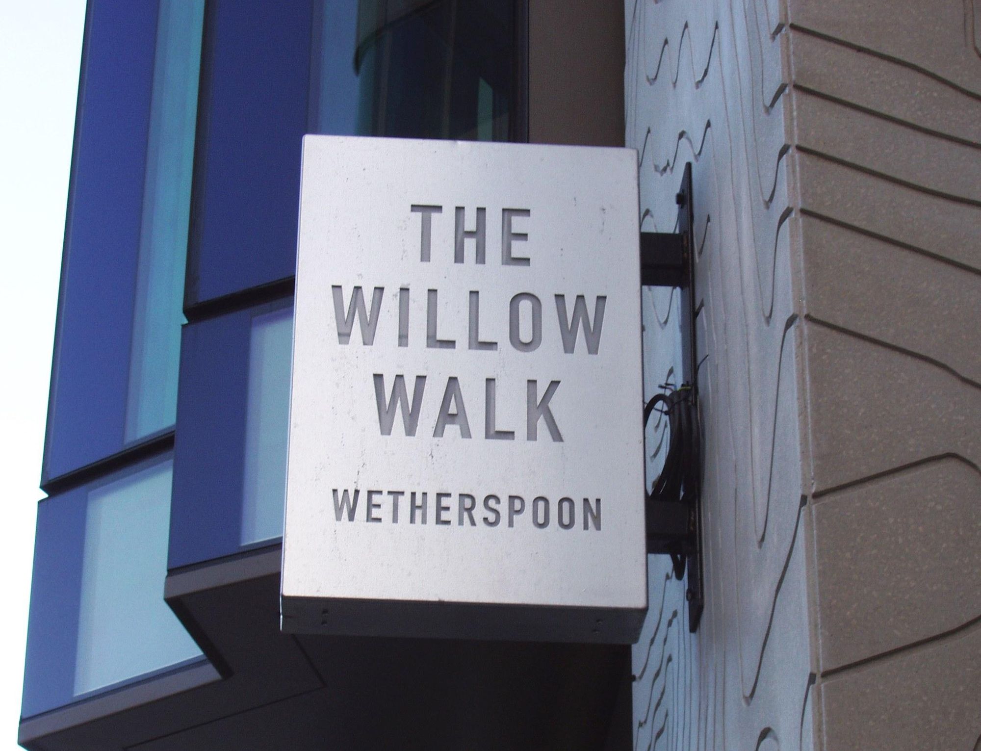 Willow Walk SW1-sign Nov 2017. (Pub, External, Sign). Published on 05-11-2017