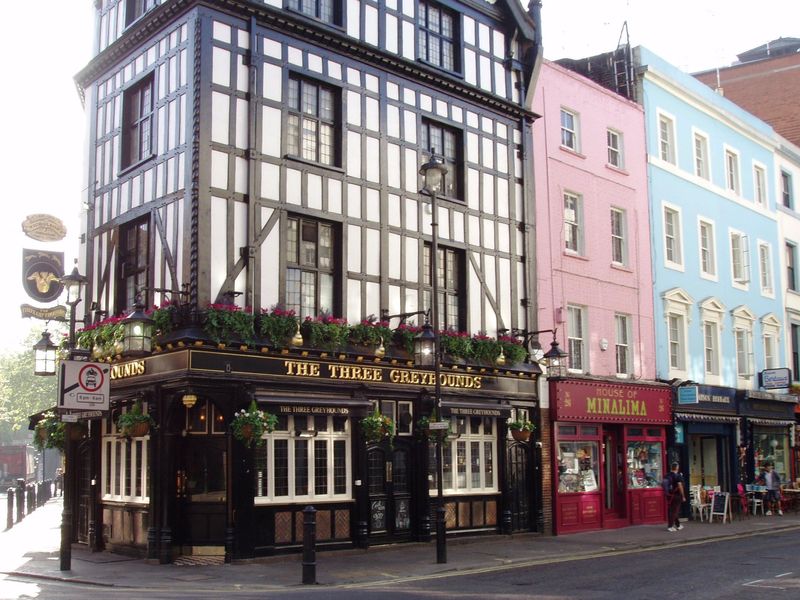 Three Greyhounds W1-1 May 2018. (Pub, External, Key). Published on 07-05-2018
