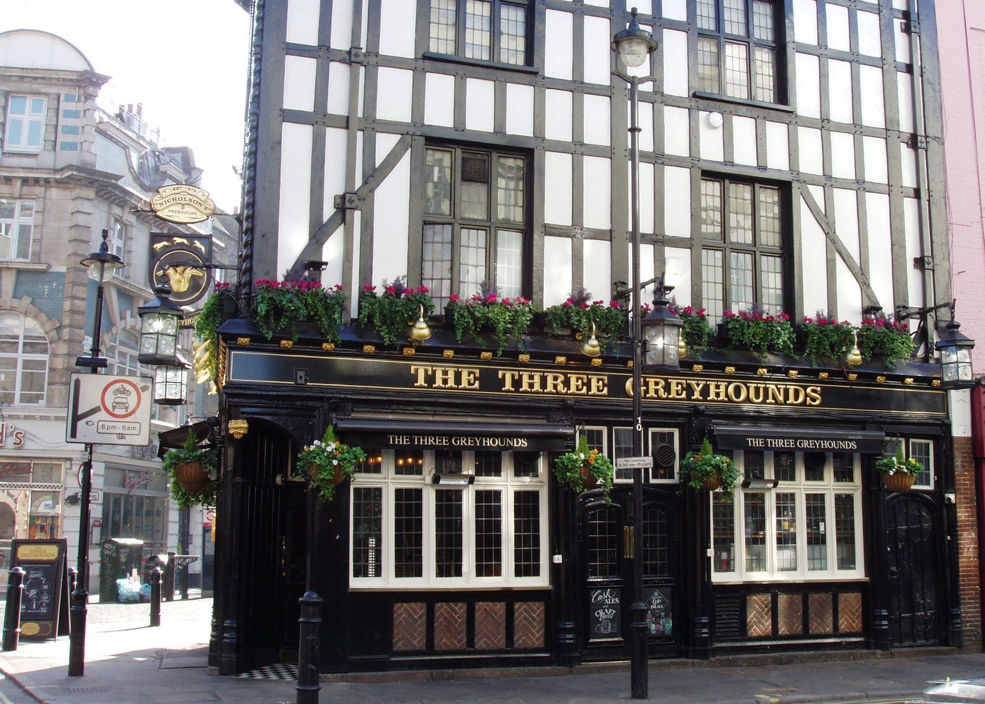 Three Greyhounds W1-2 May 2018. (Pub, External). Published on 07-05-2018