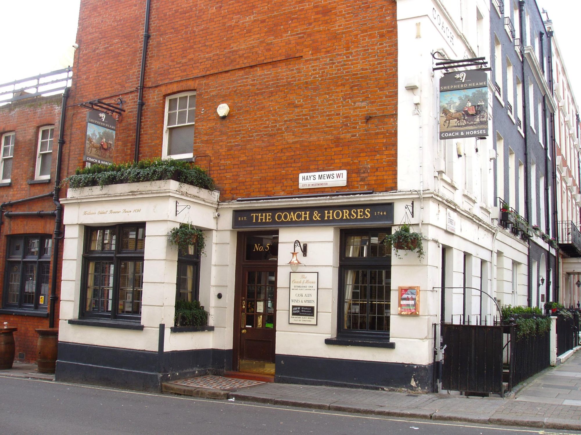 Coach & Horses Hill St-1 Jan 2026. (Pub, External, Key). Published on 01-01-2026