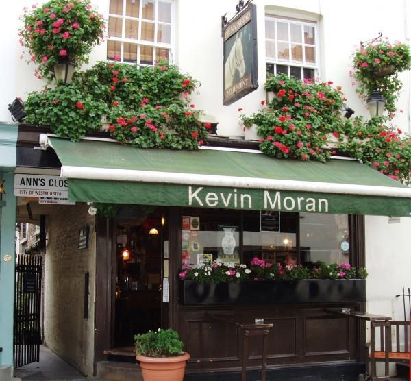 Belgravia, Nags Head. (Pub, External). Published on 21-10-2013