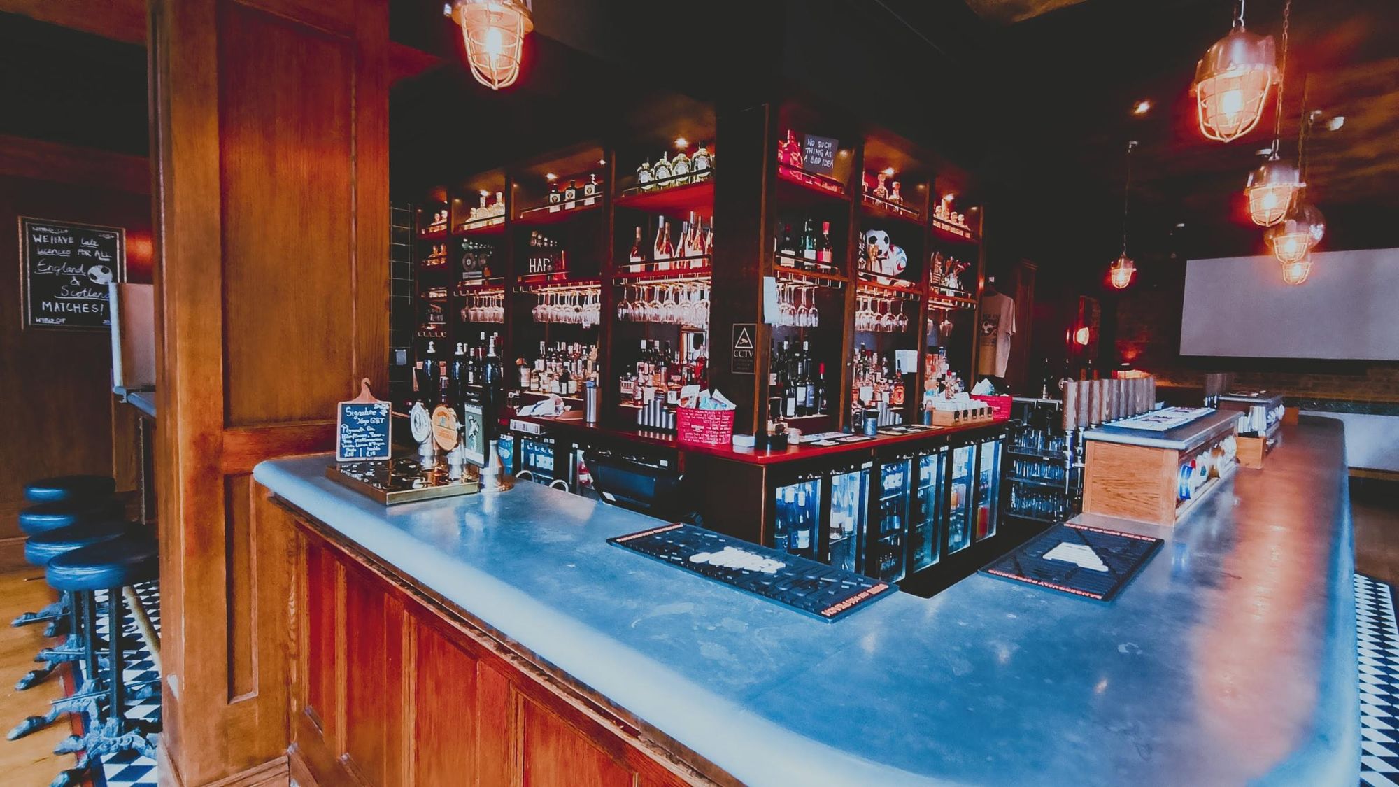 Taken 15 June 2026. (Bar). Published on 16-06-2026