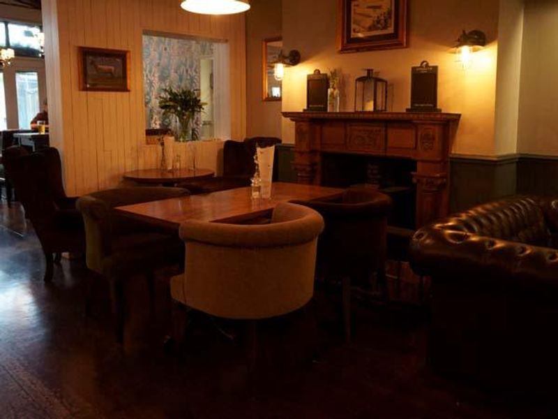 Some of the available seating. (Pub). Published on 17-11-2018