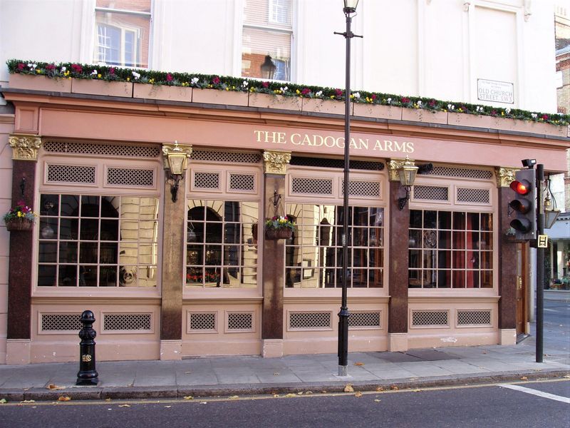 Cadogan Arms-2 Nov 2021. (Pub, External). Published on 21-11-2021