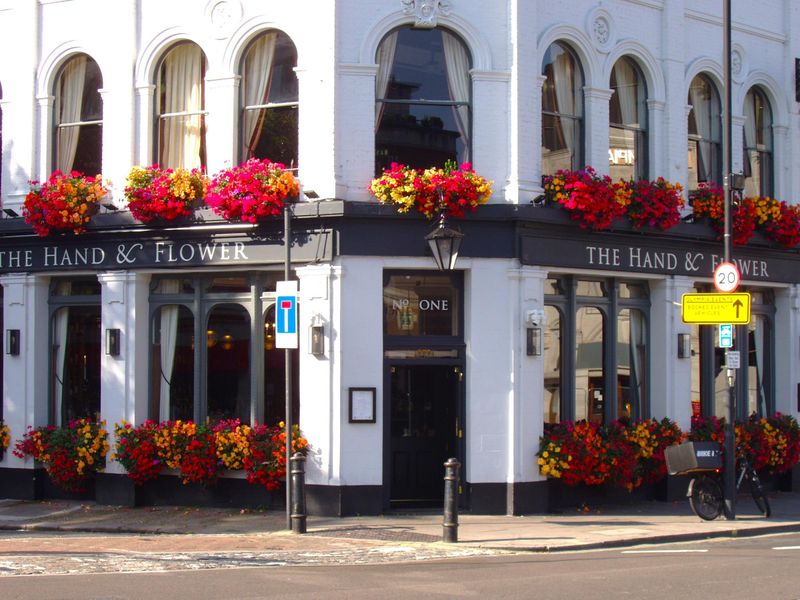 Hand & Flower-2 Aug 2025. (Pub, External). Published on 10-08-2025 