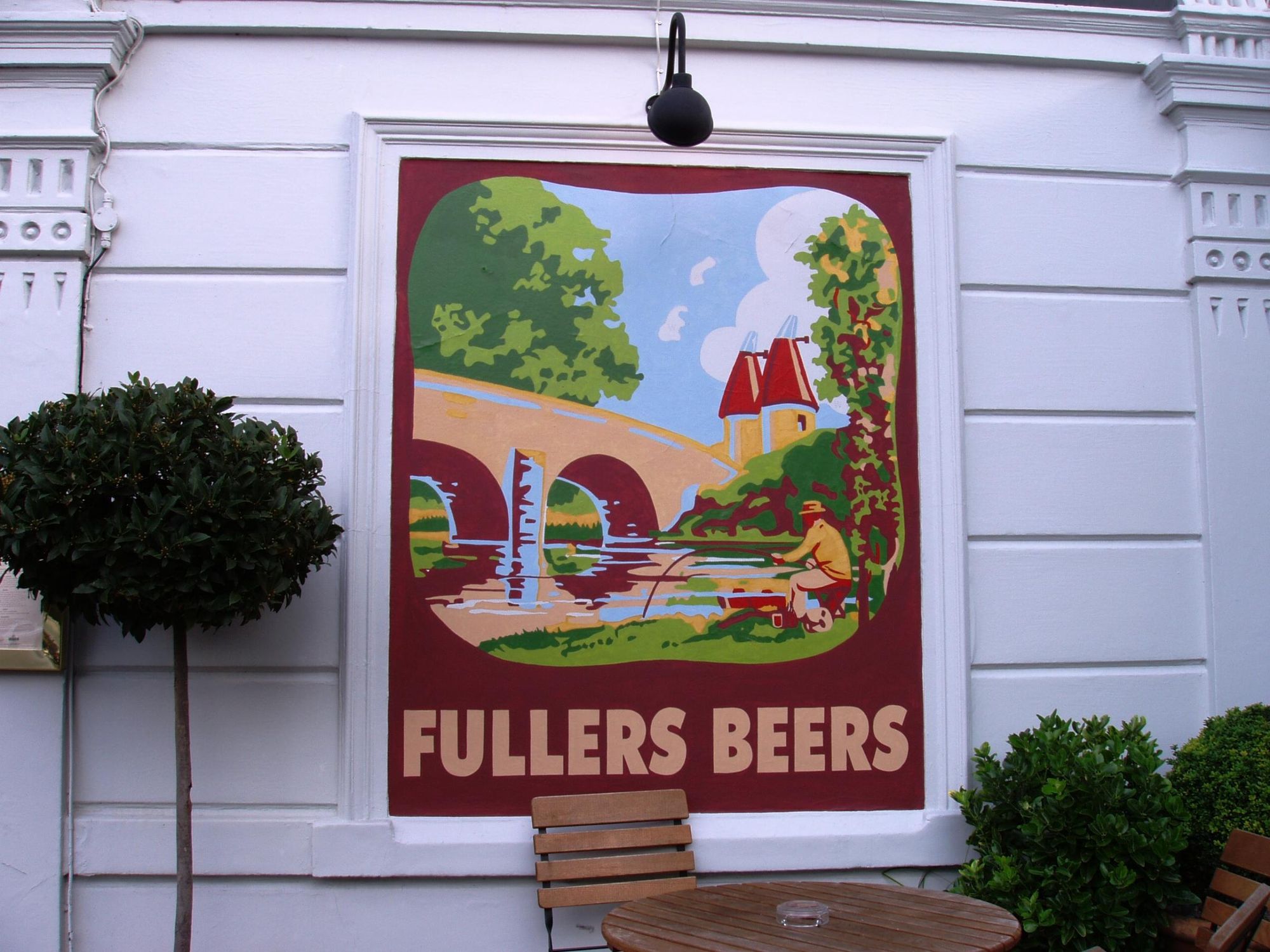 Pilot W4 wallsign Oct 2016. (Pub, External, Sign). Published on 19-10-2016