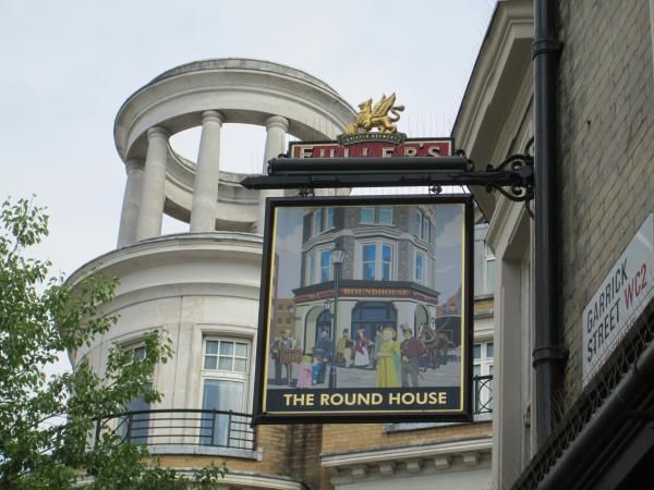 Round House WC2 sign at June 2013. (Sign). Published on 12-09-2013