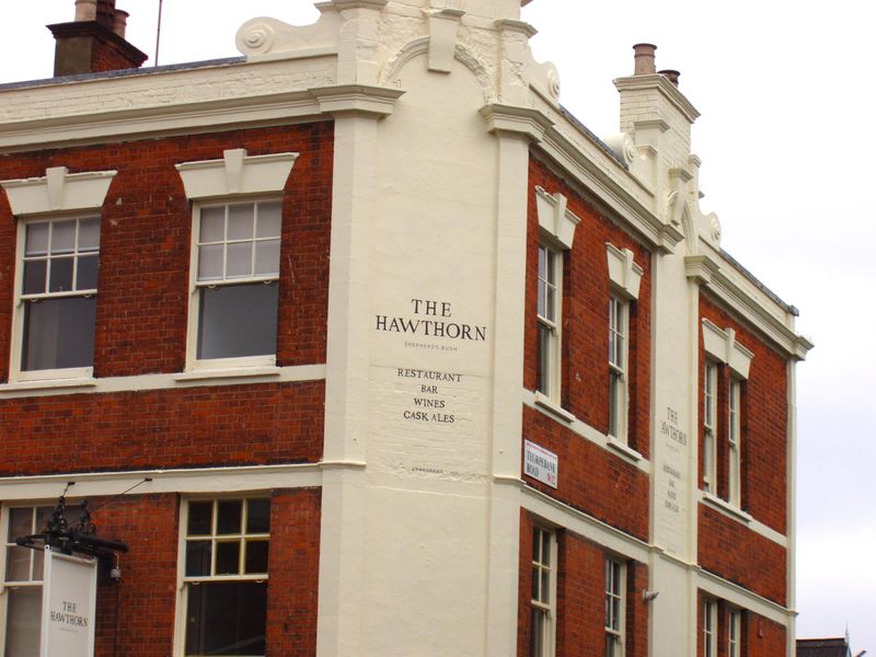 Hawthorn-2 May 2025. (Pub, External). Published on 18-05-2025 