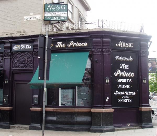 Shepherds Bush, Prince. (Pub, External, Key). Published on 08-08-2013