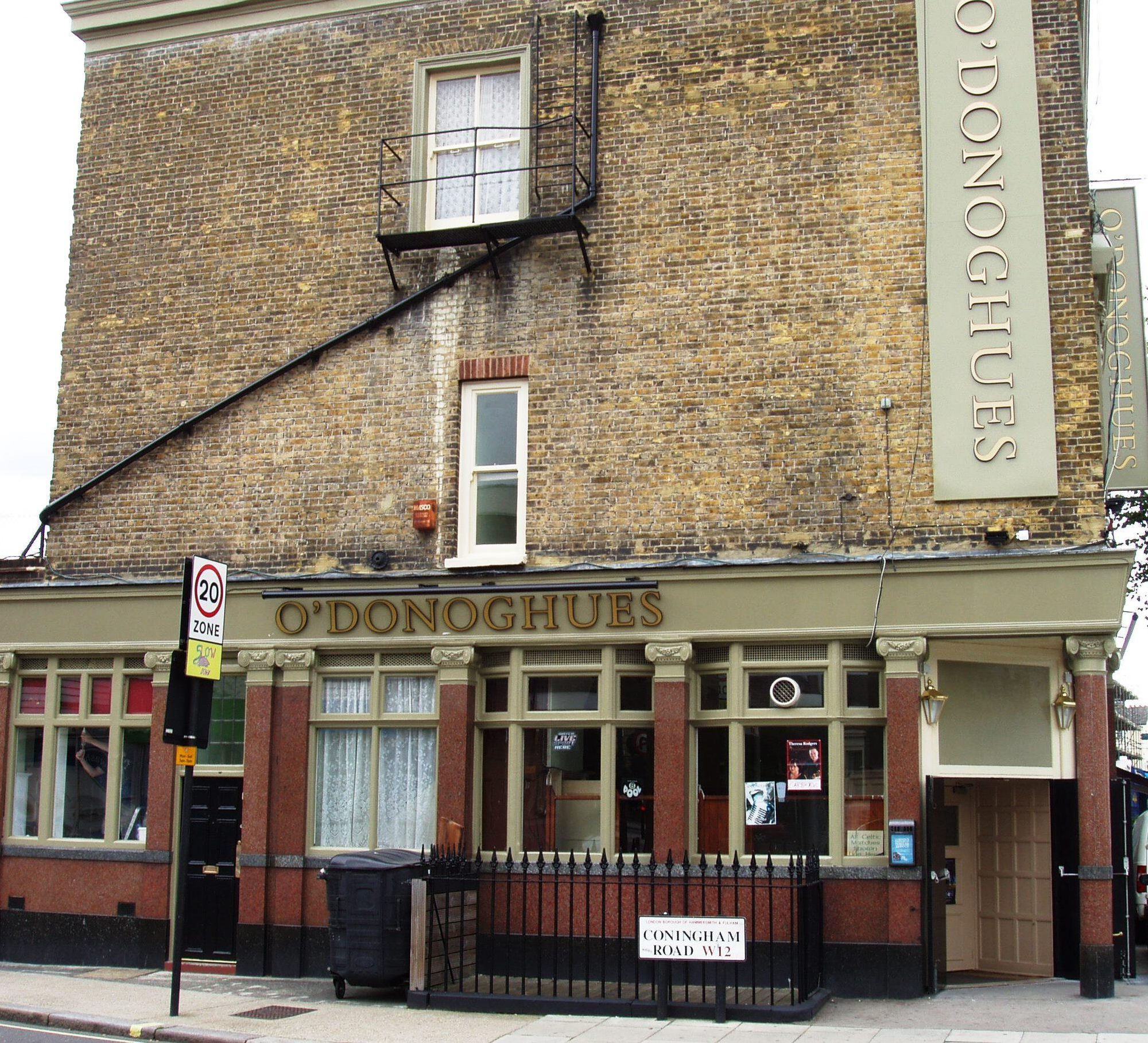 O Donoghue's side photo. (Pub, External). Published on 03-01-2023