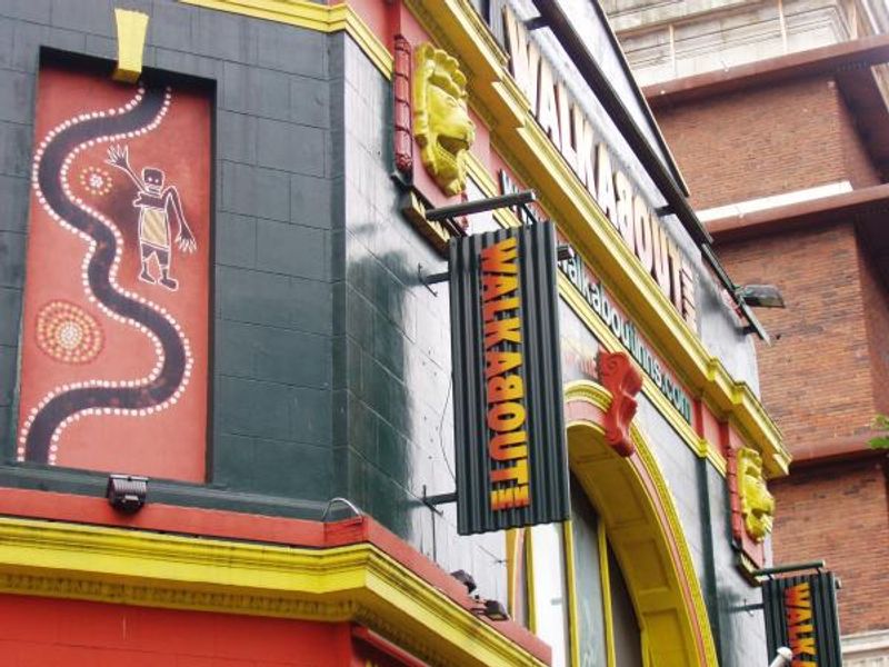 Shepherds Bush, Walkabout upper. (Pub, External, Sign). Published on 07-08-2013
