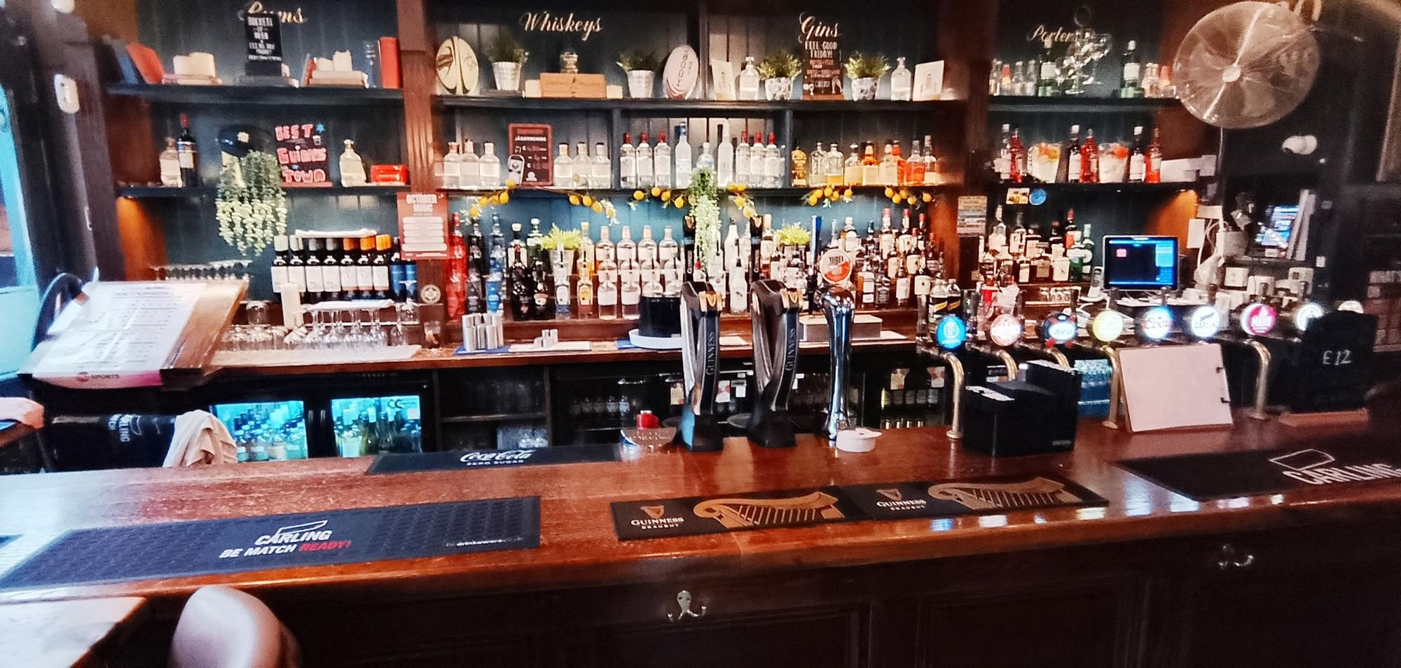Taken Oct 2025. (Pub, Bar). Published on 04-10-2025