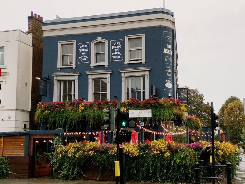 (Pub, External). Published on 04-10-2025