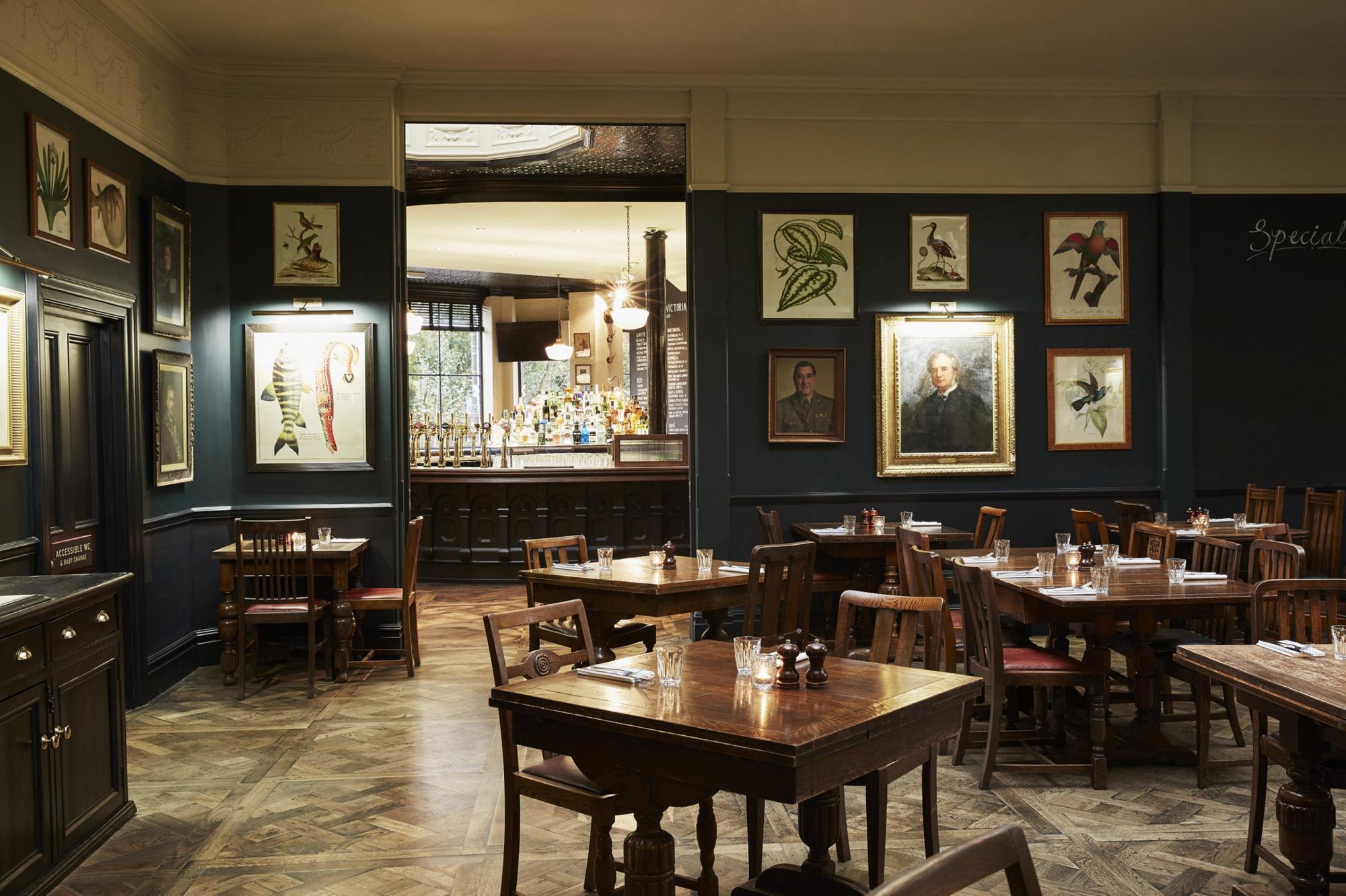 Princess Vic-6 courtesy Three Cheers. (Restaurant). Published on 17-08-2022
