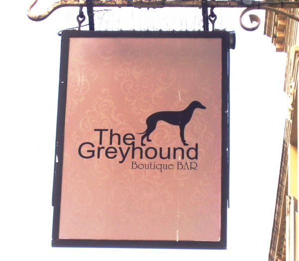 Shepherds Bush, Greyhound sign. (Pub, External, Sign). Published on 06-10-2015