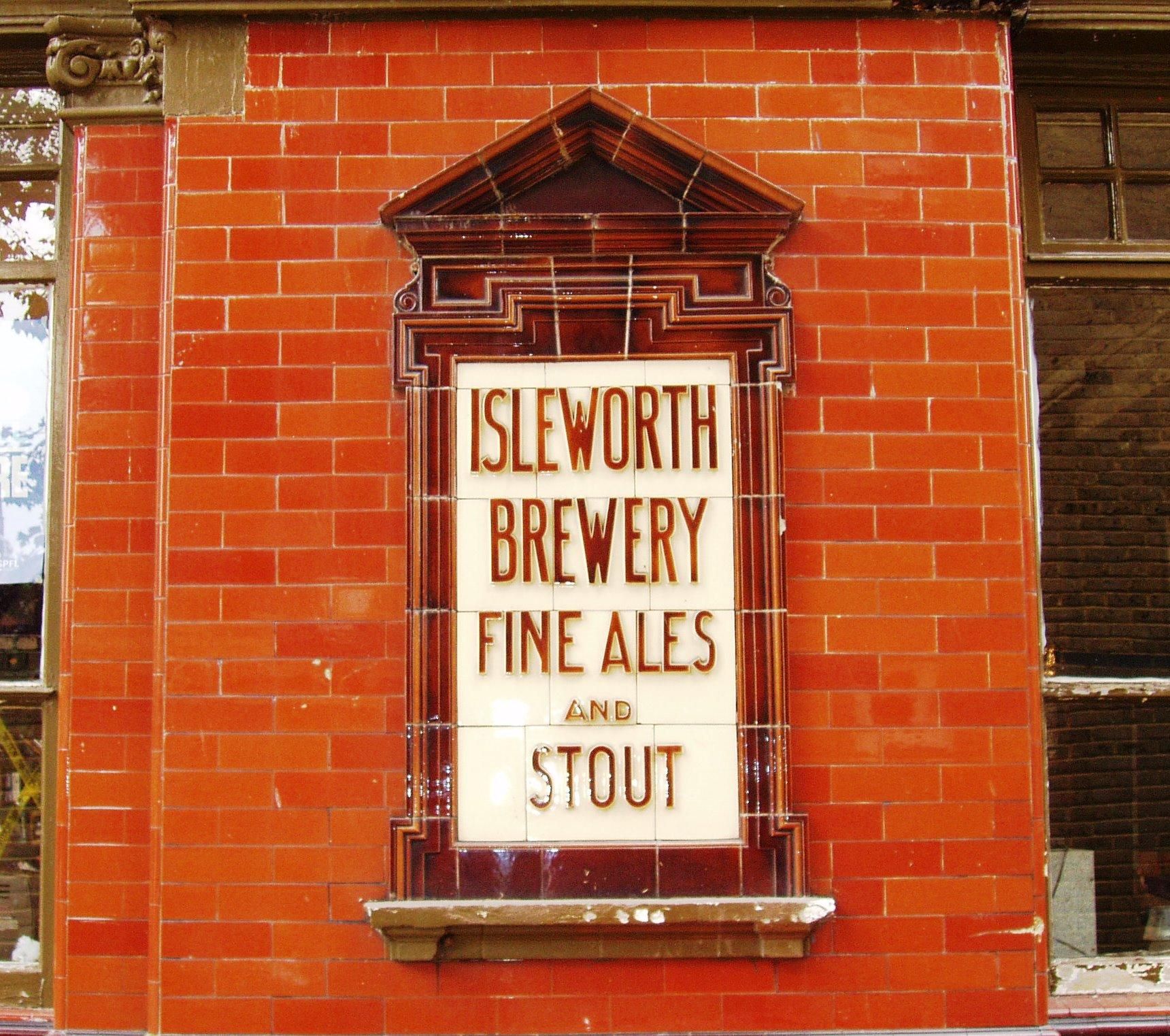 Greyhound W12 wall sign. (Pub, External, Sign). Published on 30-10-2016